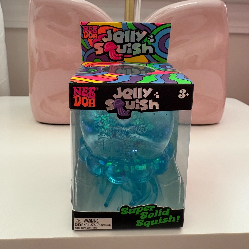 Needoh Jelly Squish Super Squish Toy - Blue - Picture 3 of 6